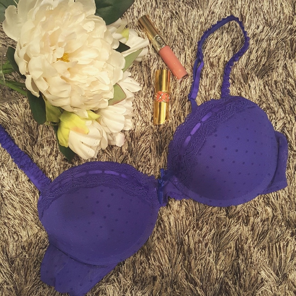 BNWOT Candie's push-up bra violet